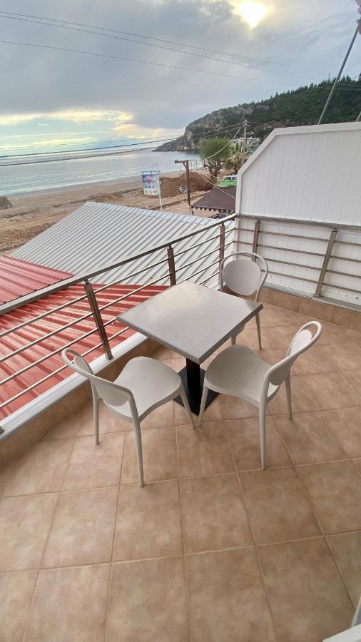 Hotel Vangjelis Himare
